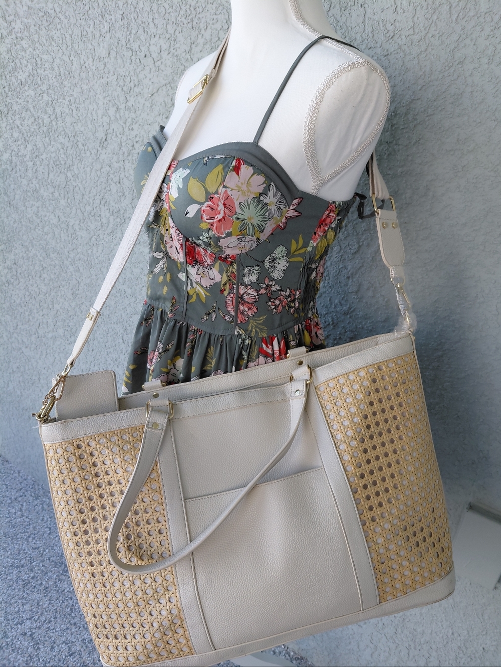 Rachel Zoe Woven Straw Tote White Tan Beach Bag w/ Wallet Large - Picture 12 of 16